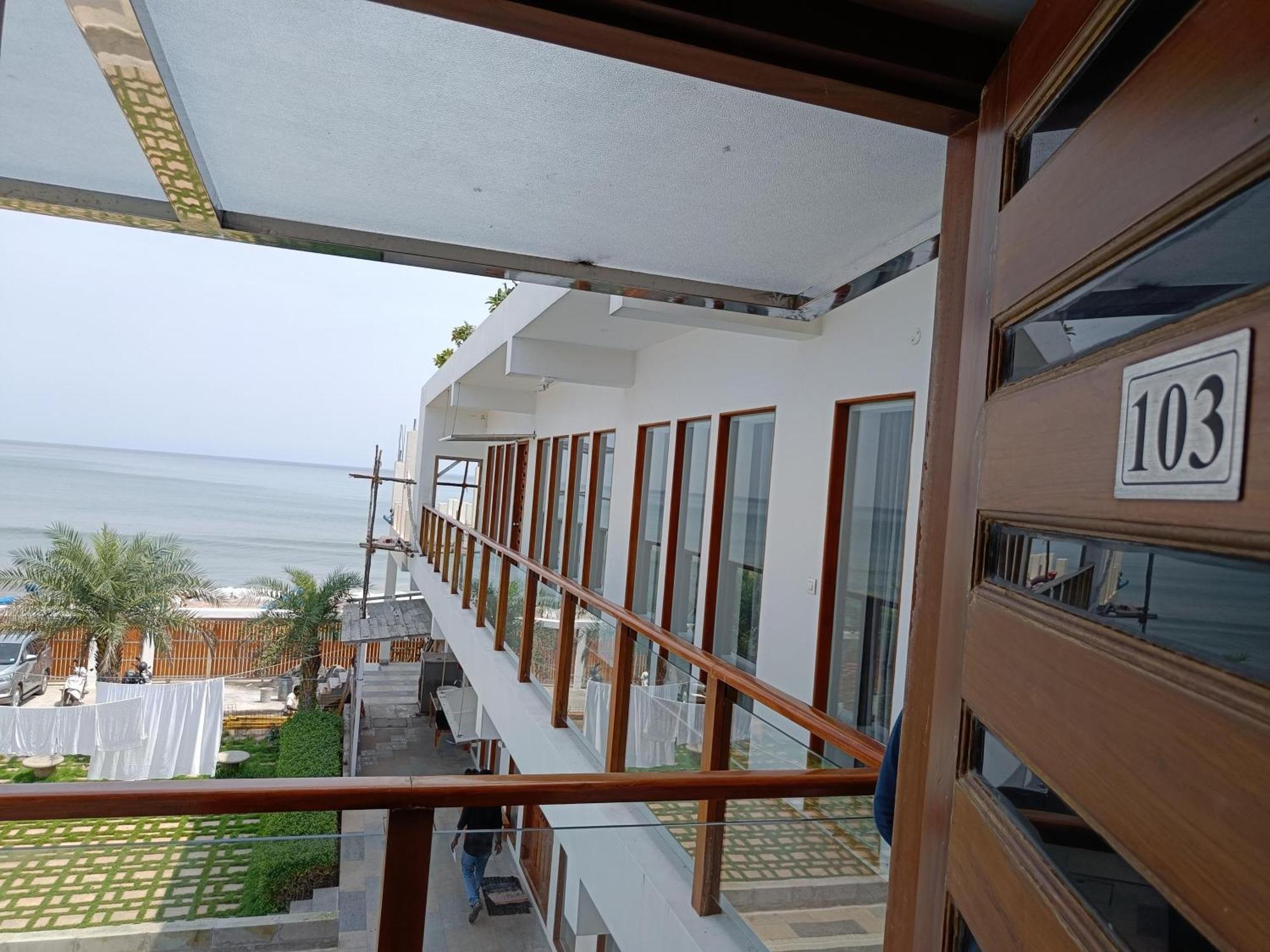 Umino Beach Resort Chennai Esterno foto